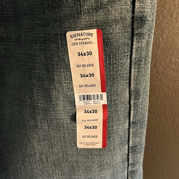 Levi Strauss, 34 x 30, premium flex jeans, relaxed fit - Picture 4 of 7